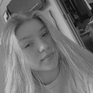 Meet your Posher, Natalia